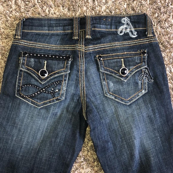 Antique Rivet jeans. Size 24. - Picture 8 of 9